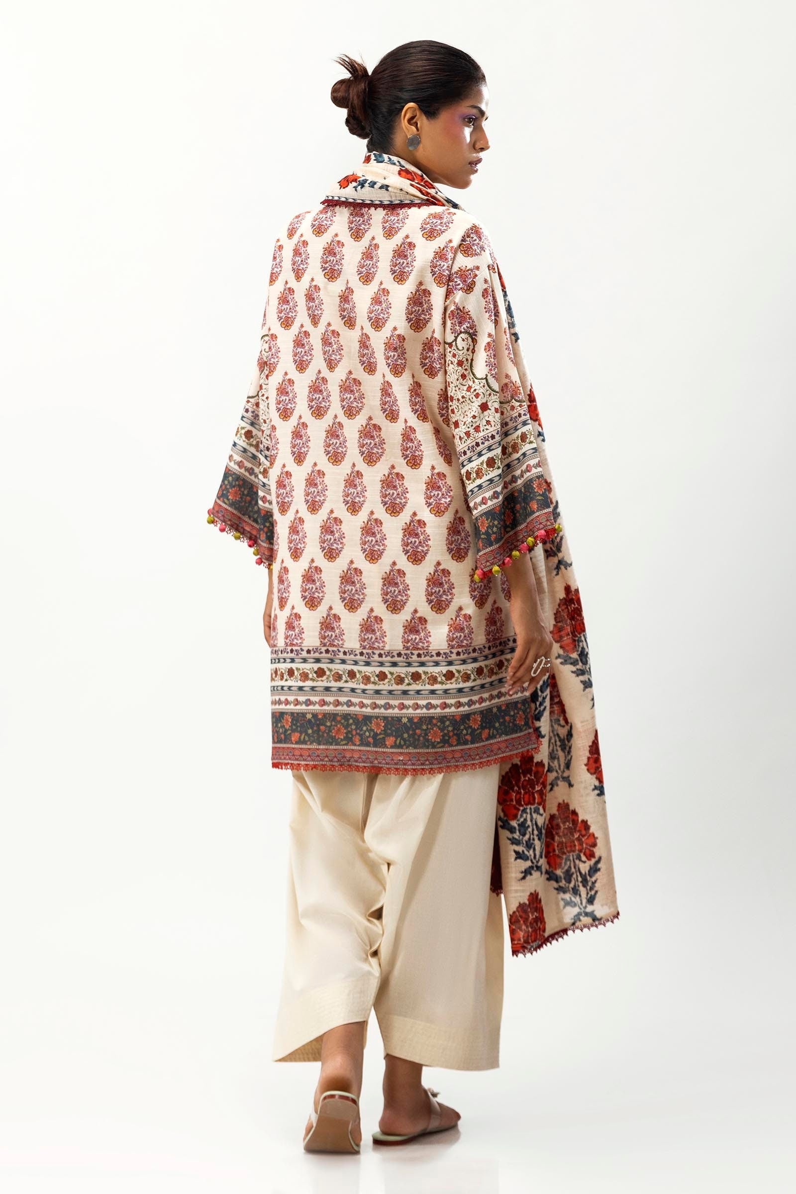 MAHAY BY SANA SAFINAZ | H243-003A-2Q