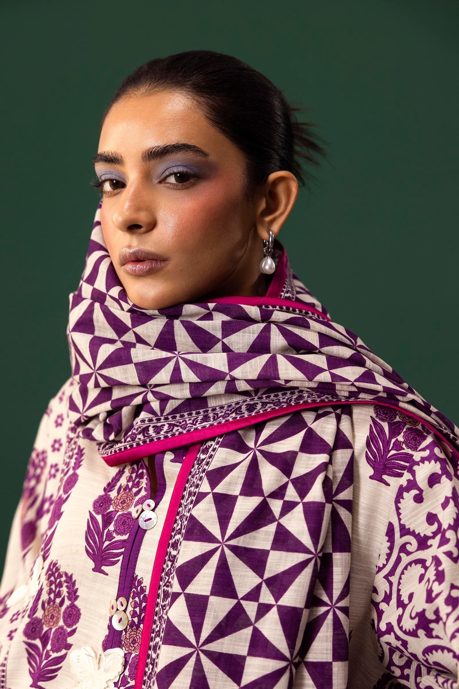 MAHAY BY SANA SAFINAZ | H243-009A-3CQ